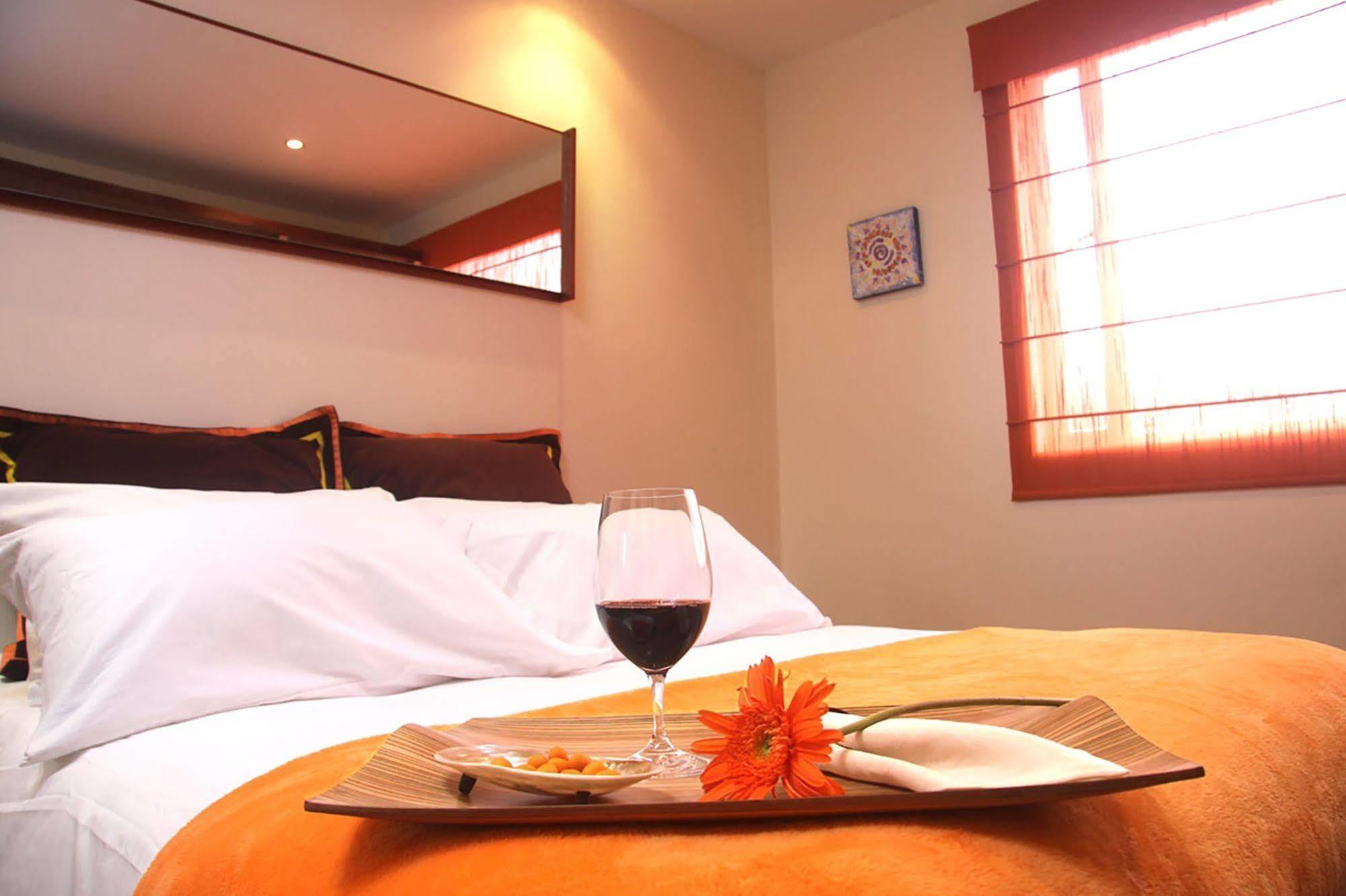 6 Suites Hotel Богота Екстериор снимка