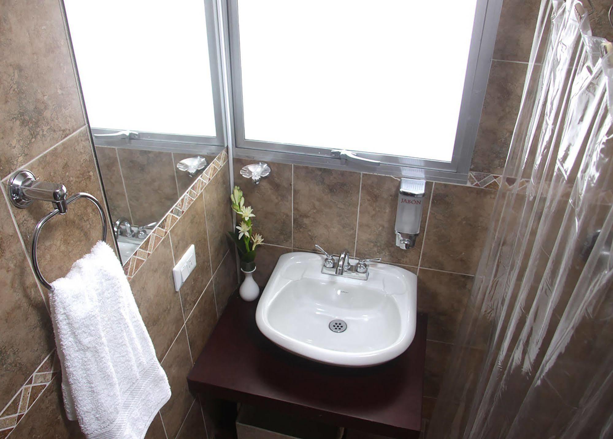 6 Suites Hotel Богота Екстериор снимка